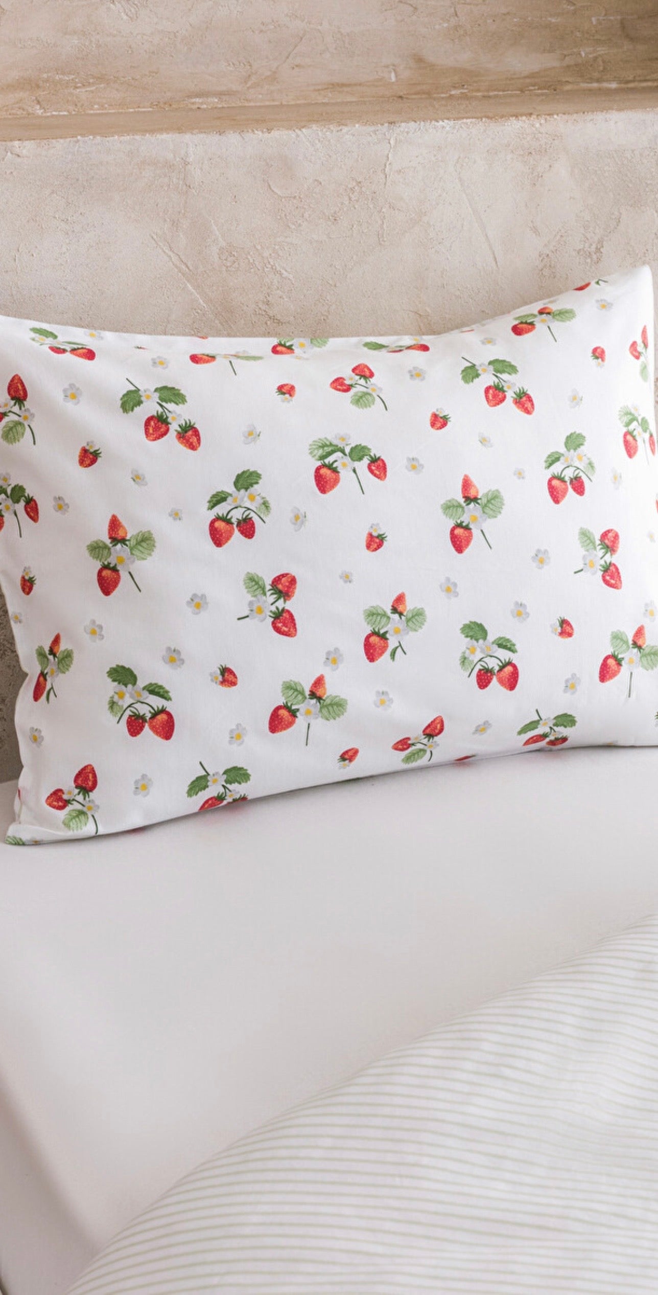 Bettwäsche-Set mit Erdbeeren – 3-teilig – Weiche Baumwollmischung